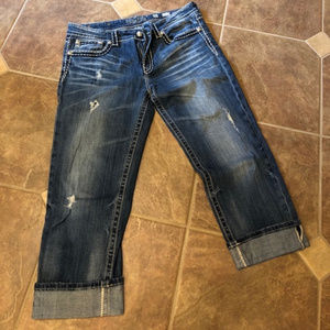 MISS Me Boyfriend Capri